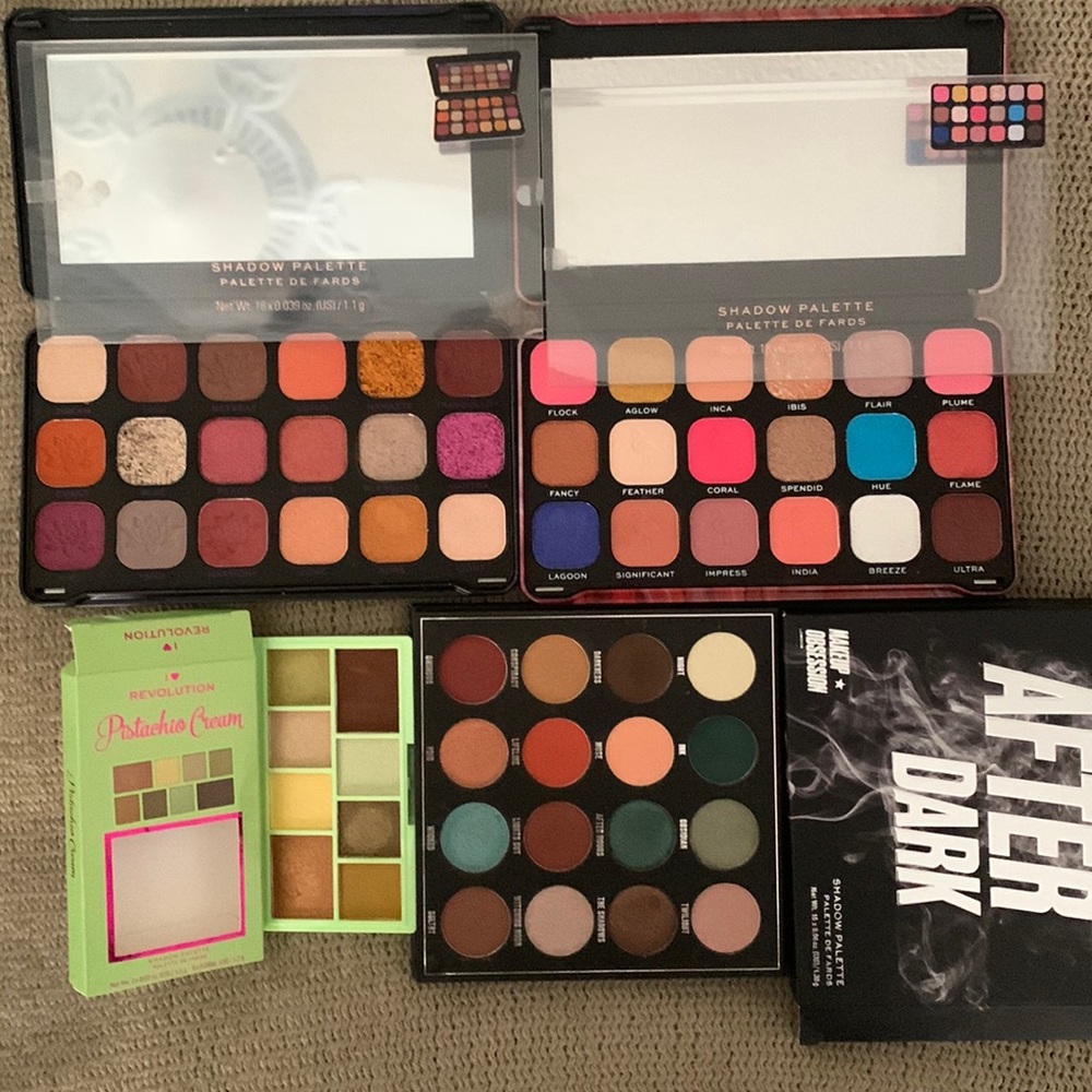 Revolution beauty bundle